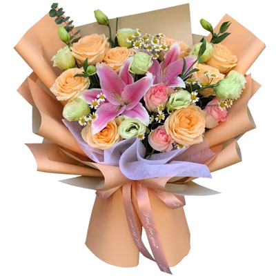 揭阳11朵玫瑰桔梗百合，陪你每个季节